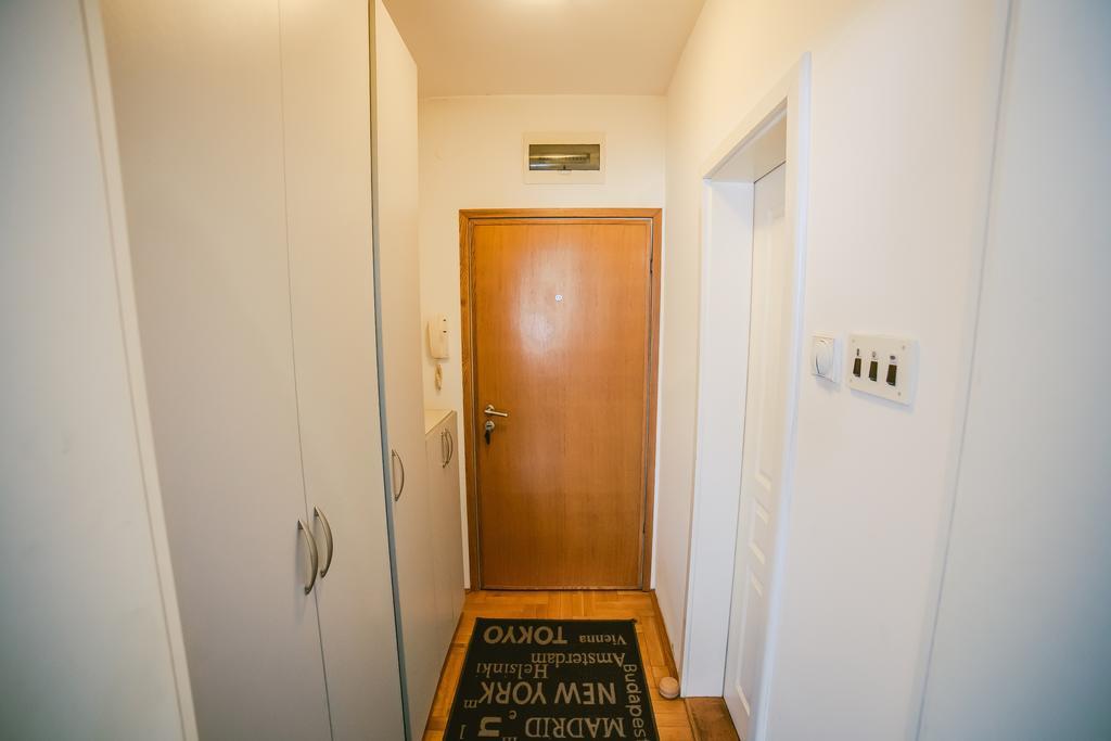Apartment Stela เบลเกรด ภายนอก รูปภาพ